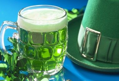 Shamrocks with beer and chapeau