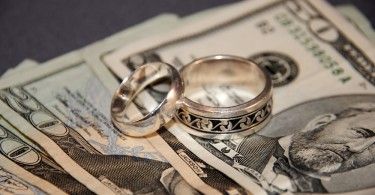 Wedding rings and large bills of money